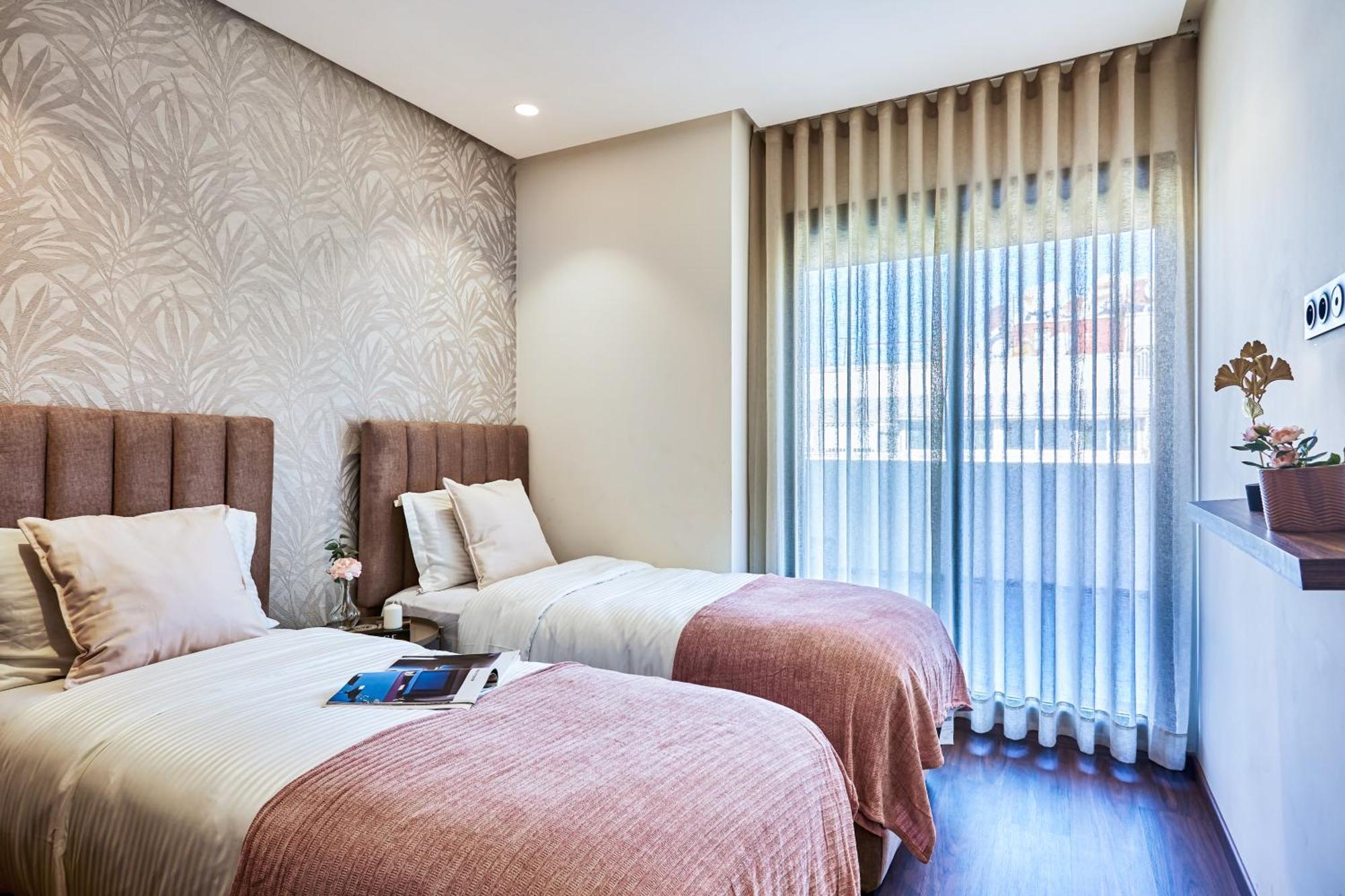 Апартаменты Sleek And Modern 2-Bed Unit In Downtown Casa Касабланка Экстерьер фото