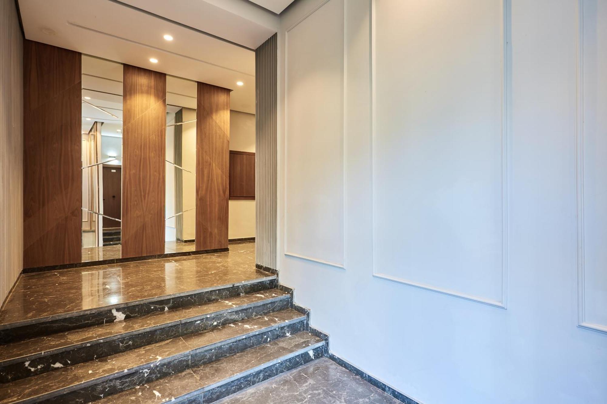 Апартаменты Sleek And Modern 2-Bed Unit In Downtown Casa Касабланка Экстерьер фото